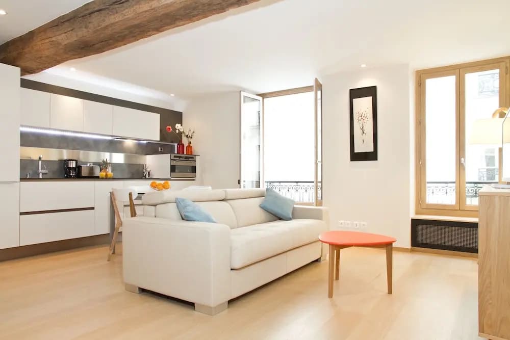 Saint Germain des Prés Private Apartment - Photo 3