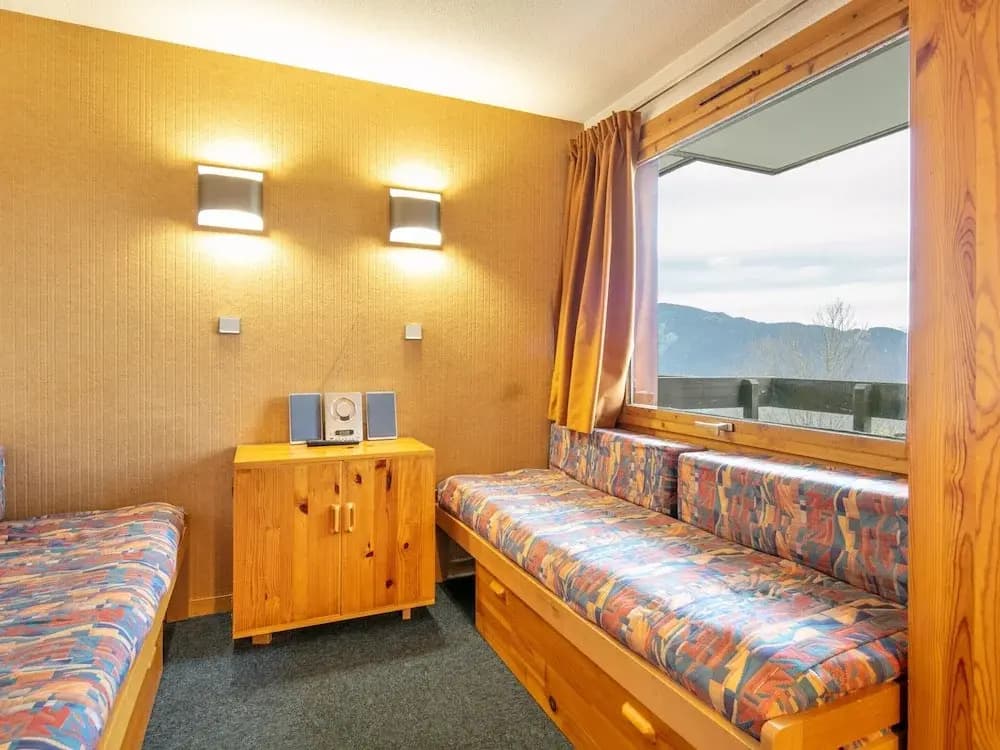 Studio in Doucy at the Foot of Ski Slopes - Photo 4