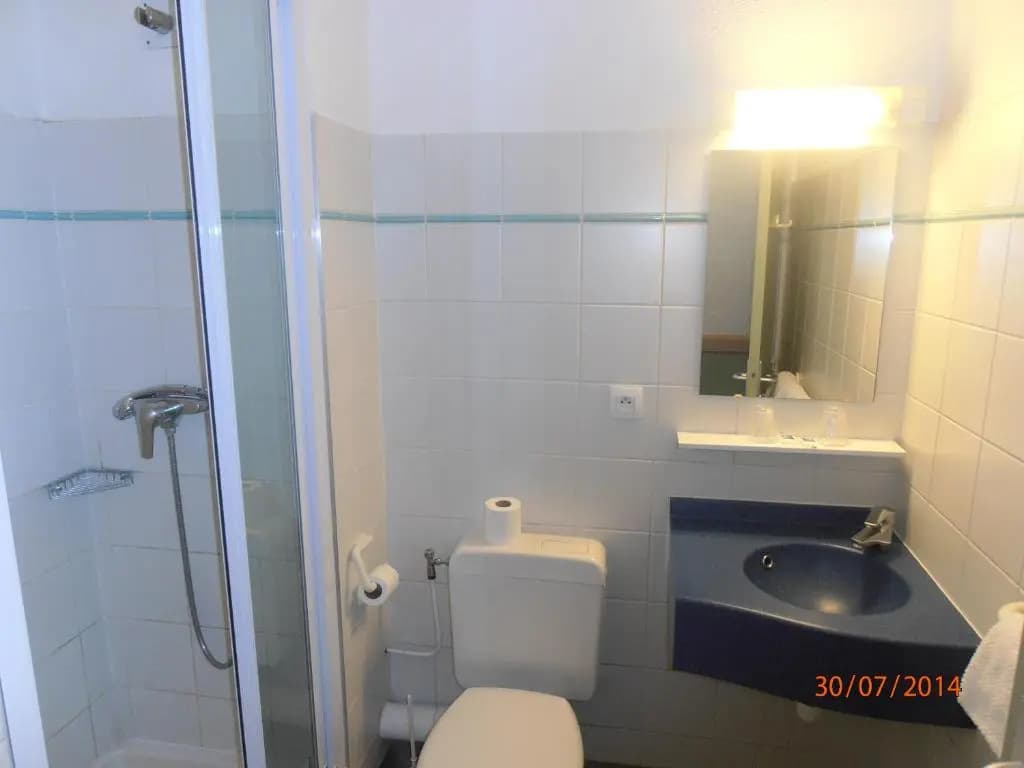 ibis budget Lyon Caluire Cite Internationale - Miniature 8