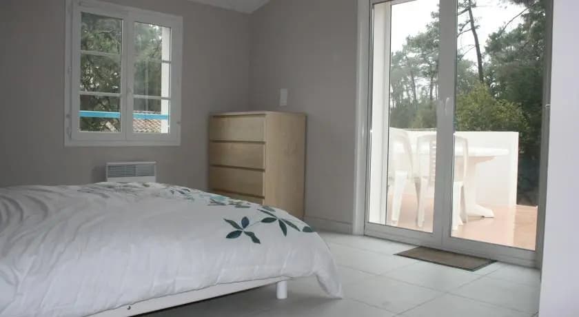 Oleron Villa - Photo 5