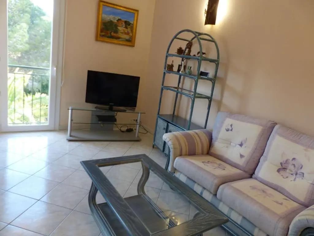 Appartement Le Lavandou, 3 pièces, 4 personnes - FR-1-308-144 - Photo 2