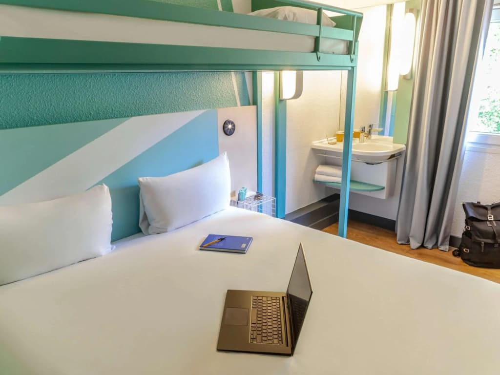 ibis budget Marne la Vallee Chelles - Photo 3
