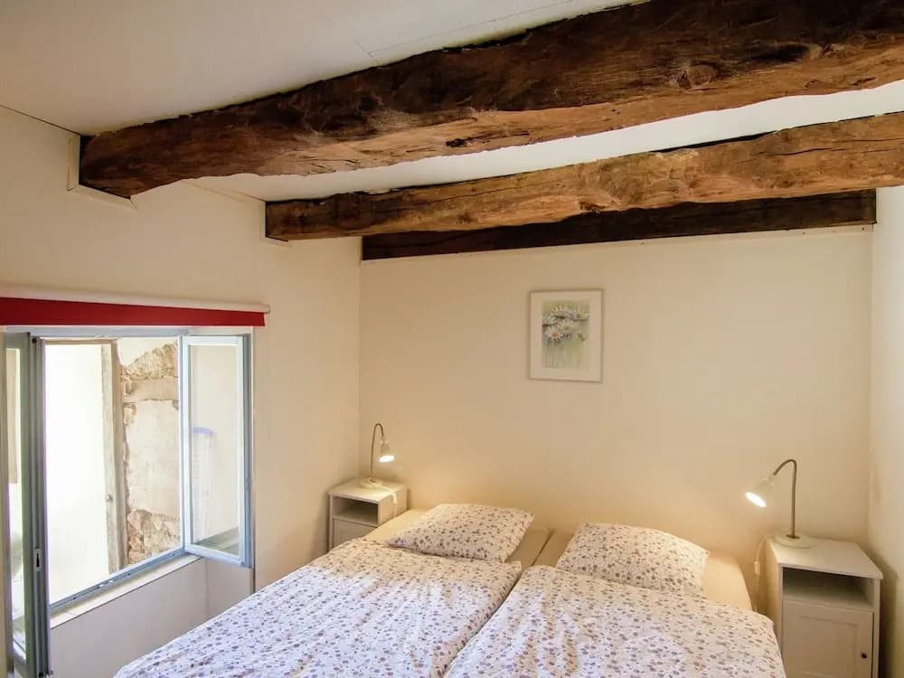 Comfortable and Cozy Cottage With Large Terrace - Photo 3