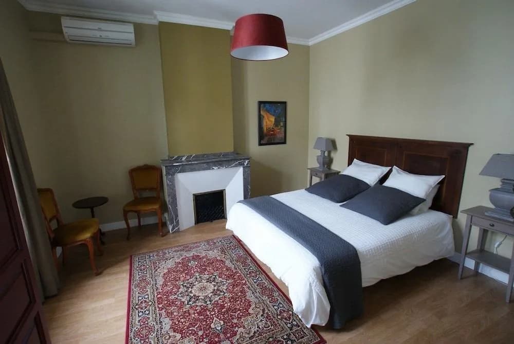 Carcassonne Guest House - Photo 1