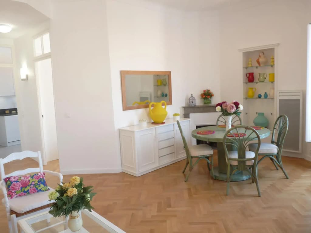 Two Bedrooms in the Center of Cannes 500 Meters From the Palais des Festival and the Croisette - 1934 - Photo 2