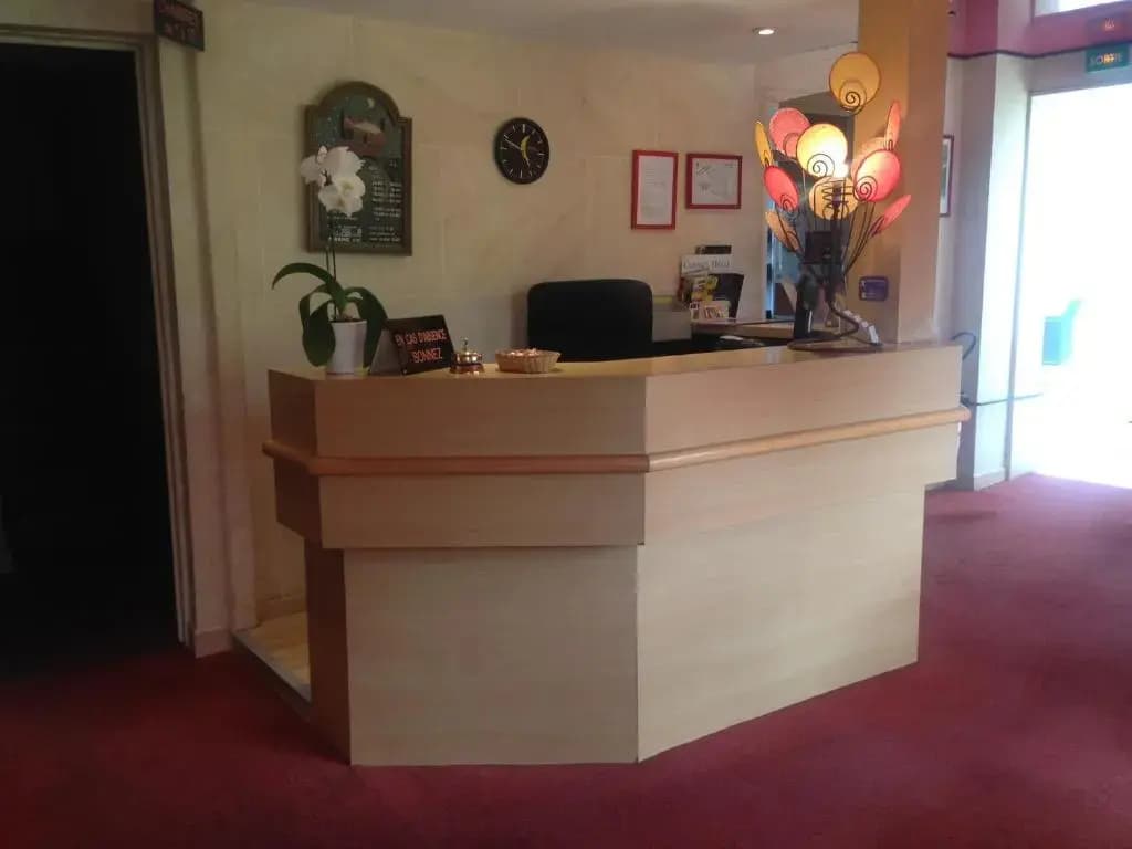 Hôtel De Troyes - Photo 1
