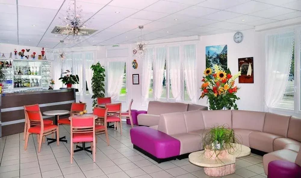 Hôtel Saint Contard - Photo 2
