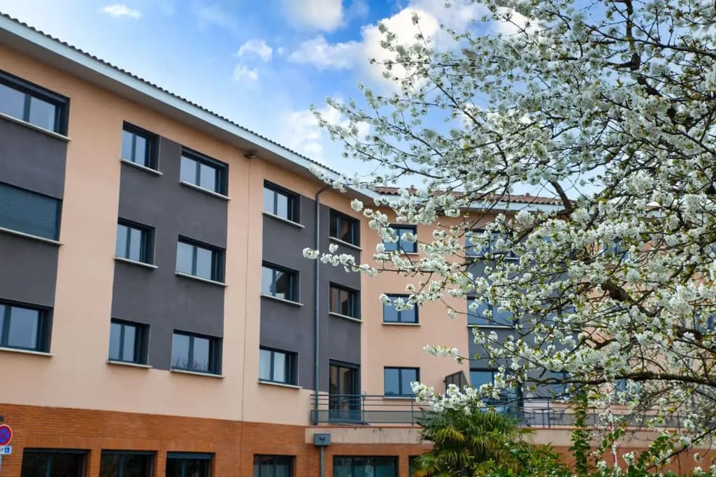 Clarion Aparthotel Toulouse Blagnac Airport - Photo 1