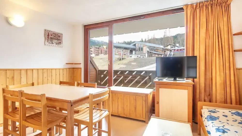 Apartment in France Near Ski Resort - Photo 4