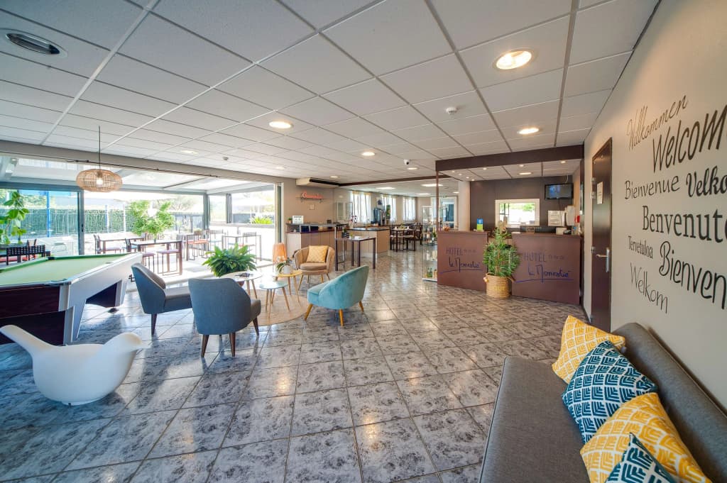 Sure Hotel by Best Western Beziers Le Monestie - Photo 2