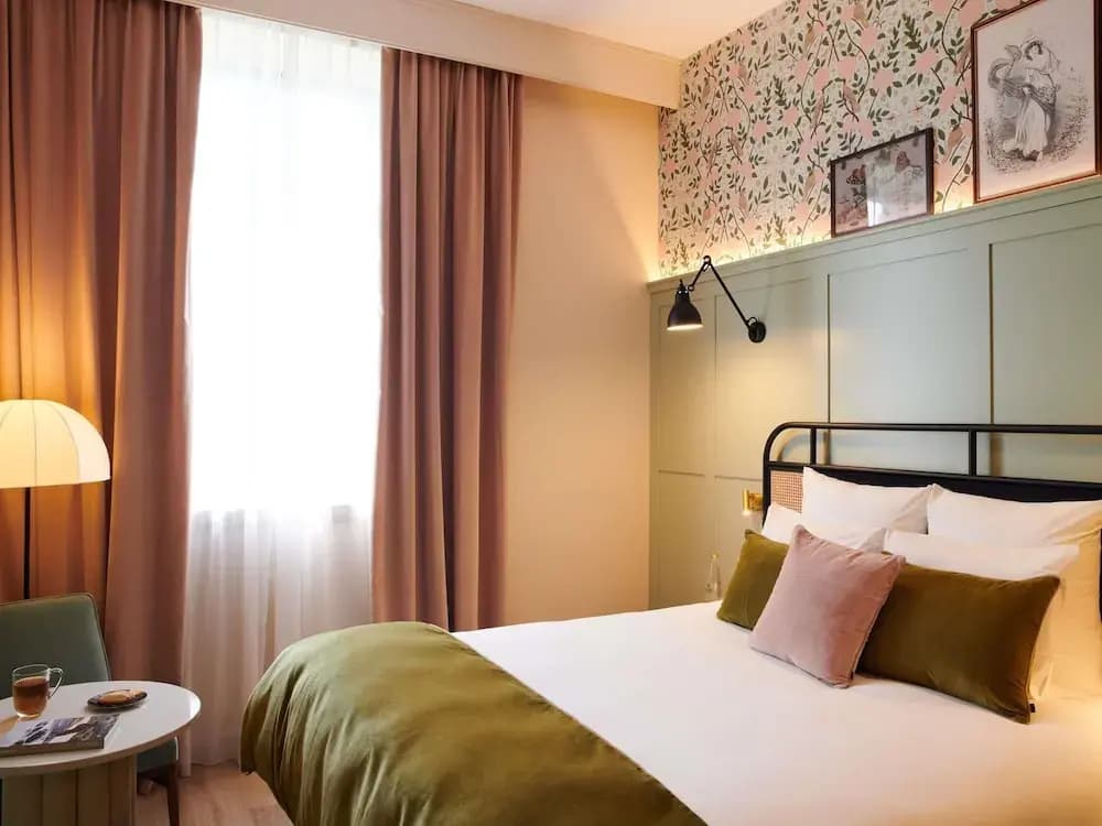 Square Lodge Hotel La Roche Sur Yon - Handwritten Collection - Miniature 6