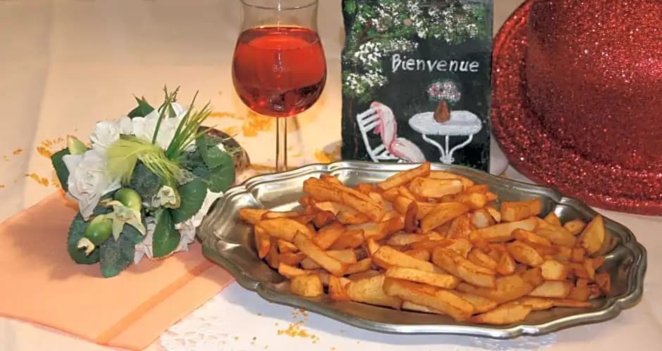 Restaurant & Chambres d'Hotes L'eau Vive - Photo 4
