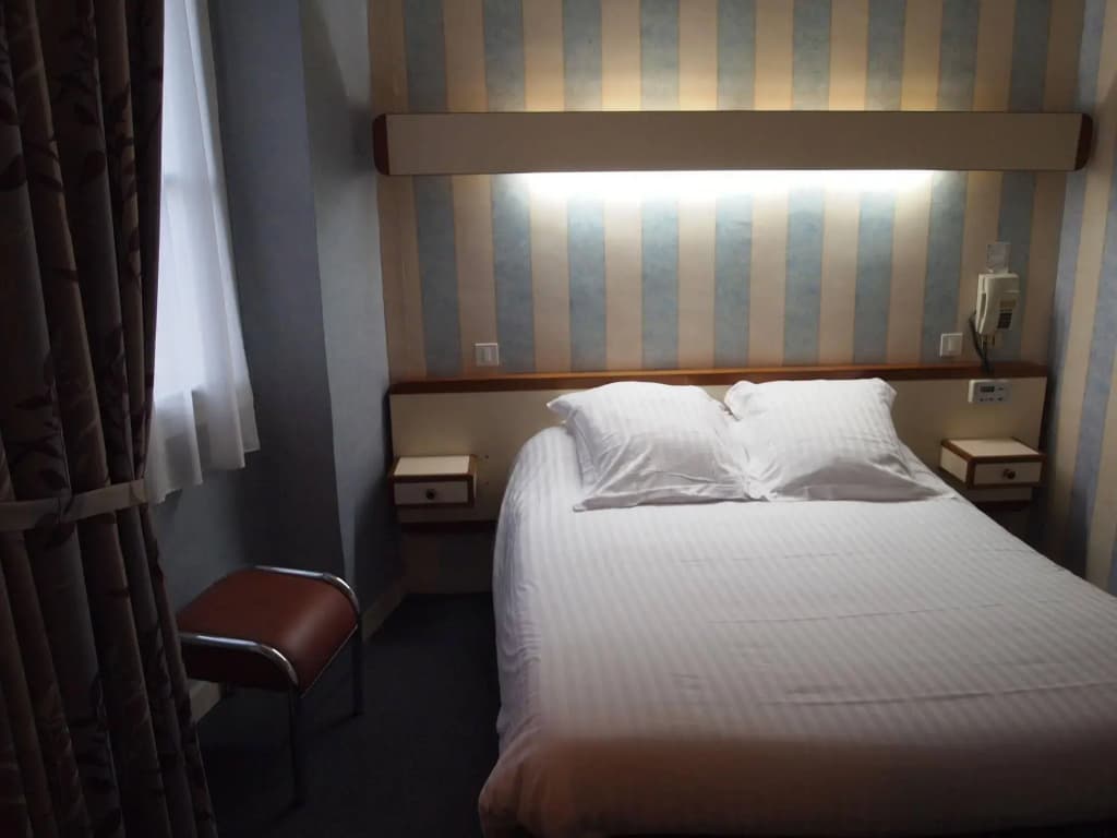 Le Petit Billot Hôtel - Photo 2