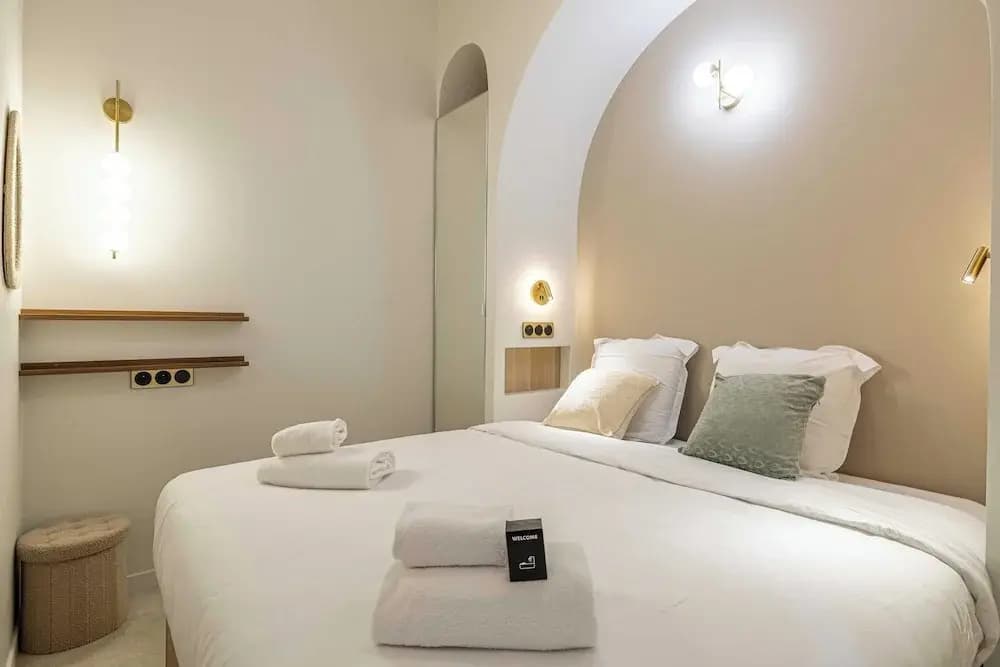 Magnificent Apartment - Ac-1br-4p- Cannes - Photo 3