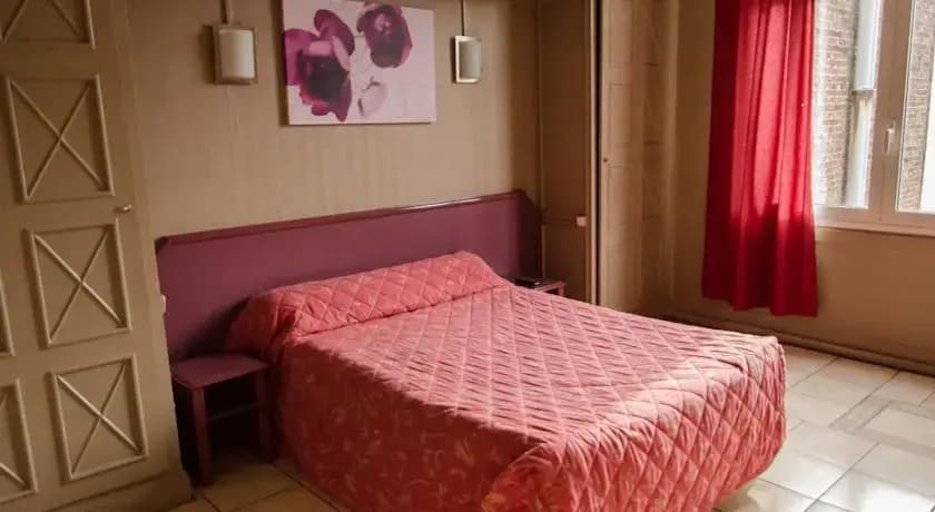 Htel Coq Hardi - Photo 3