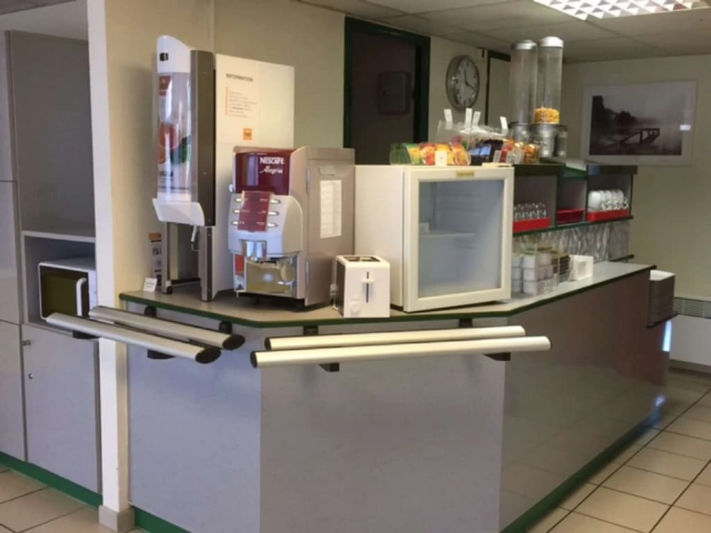 Premiere Classe Niort Est - La Crèche - Photo 3