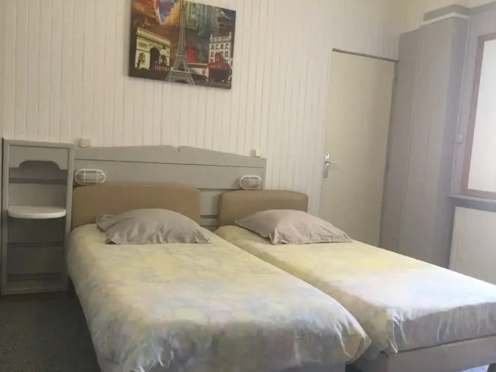 Auberge Riva Bella - Hostel - Miniature 6