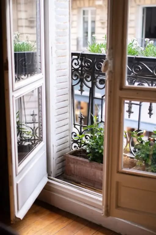 Splendid 5BR Family Apartment - Trocadero - Miniature 7