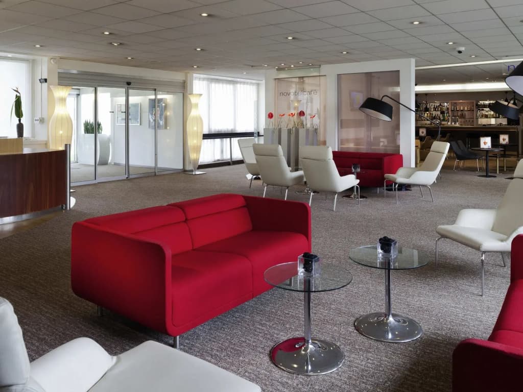 Novotel Massy Palaiseau - Photo 2