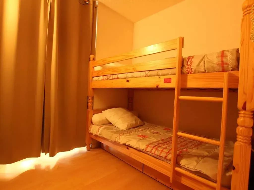 Appartement Serre Chevalier, 1 pièce, 4 personnes - FR-1-330E-51 - Photo 1