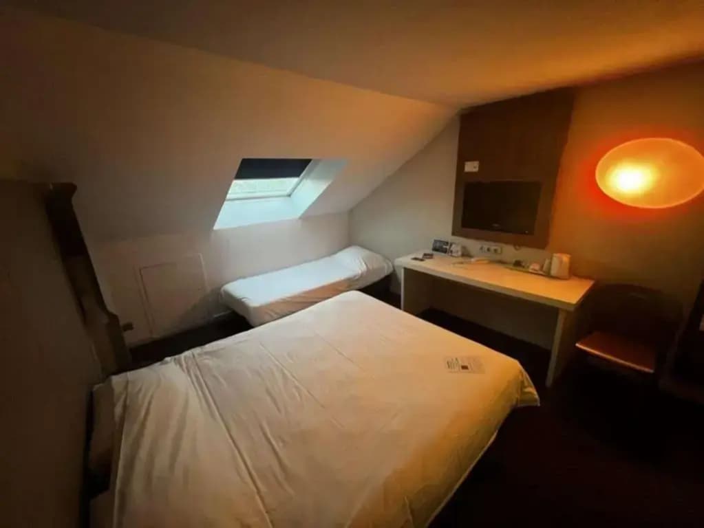 Hotel Campanile Montargis - Amilly - Miniature 7
