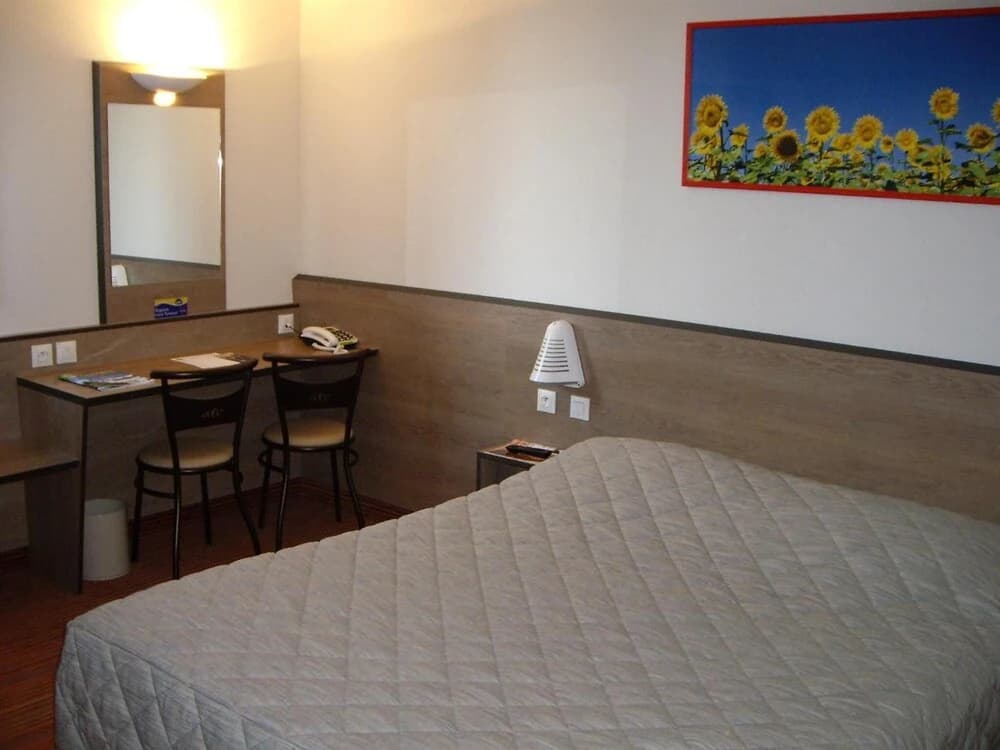 ACE Hôtel Brive-la-Gaillarde - Photo 5