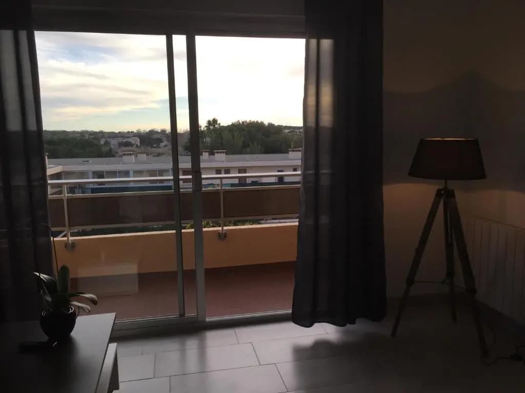 studio avec terrasse parking - Photo 2