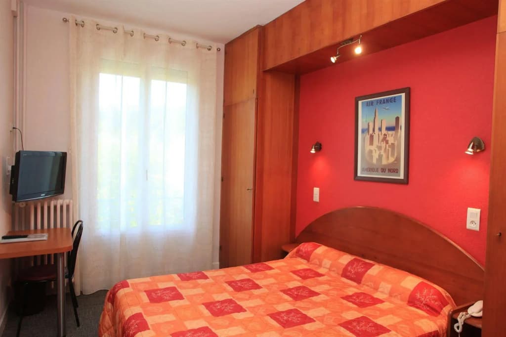 Aviation Hotel - Photo 4