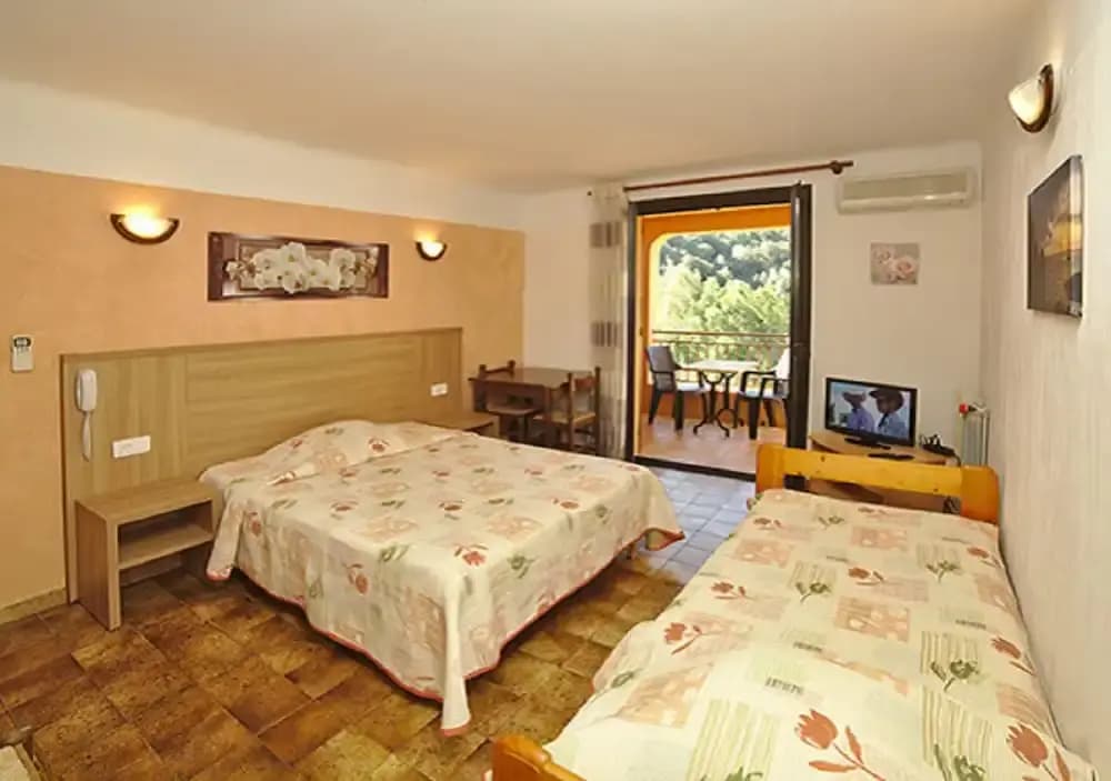 M'Hotel Cabanaccia - Miniature 6