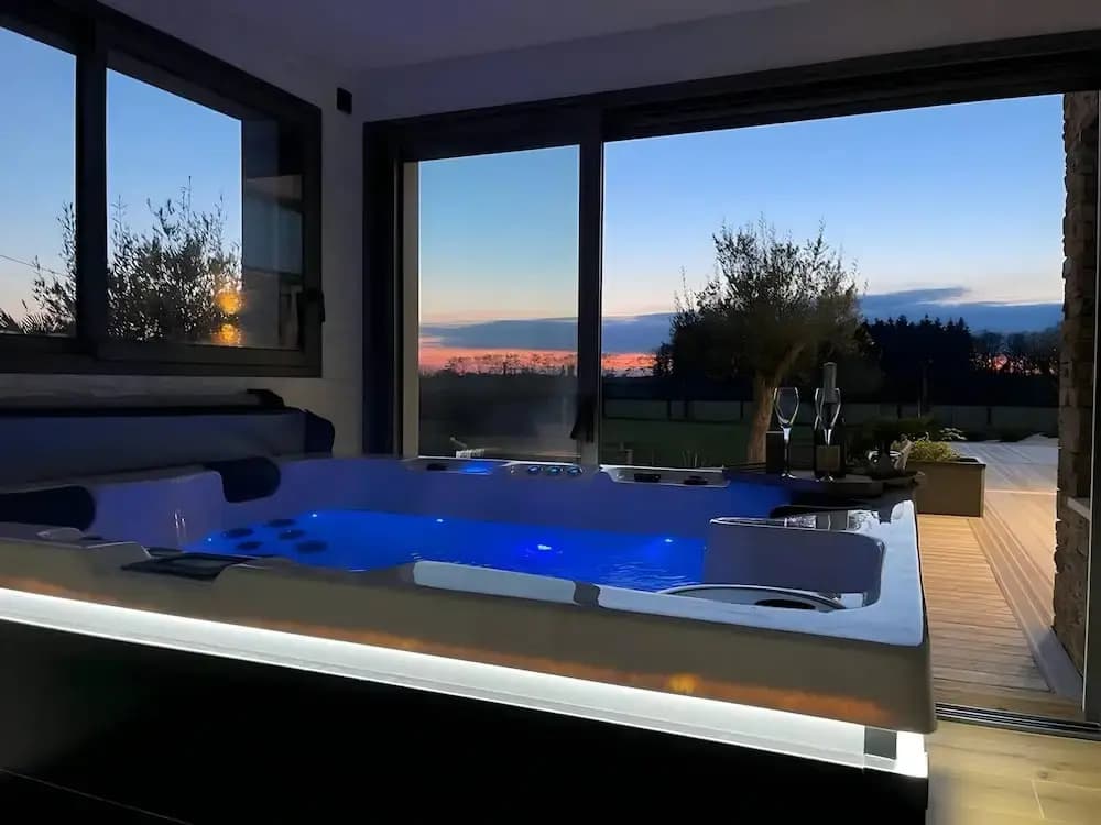 Villa in Saint-corneille With Private Jacuzzi - Miniature 8
