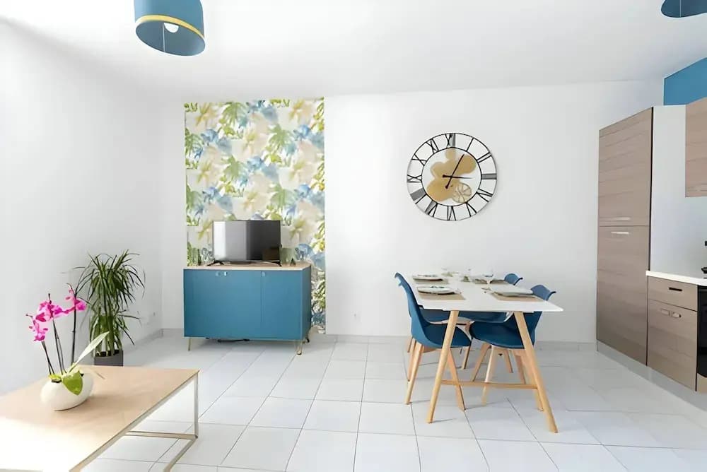 Apartment in Le Mans Near Iconic Circuit - Photo 4