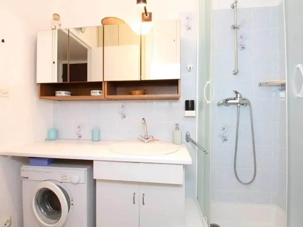 Appartement Balaruc-les-Bains, 1 pièce, 2 personnes - FR-1-553-112 - Miniature 6