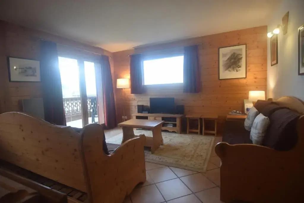 Spacious Apartment 2 Minutes from Ski Lift, Equipped for Babies - Photo 4