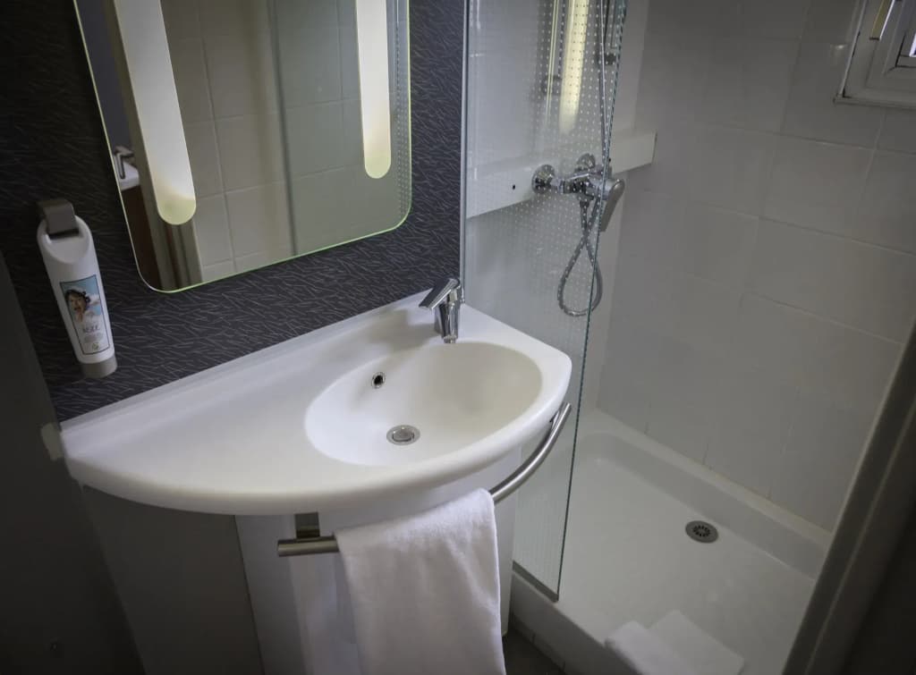 ibis Lorient Centre Gare - Miniature 8