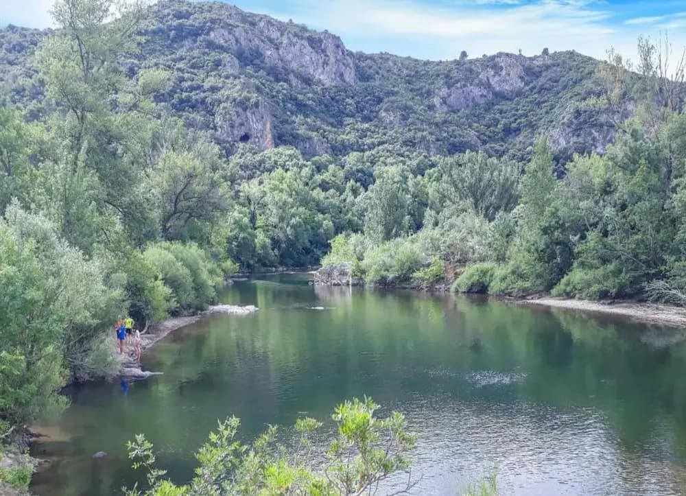 Roquebrun Villa With Pool - Miniature 8