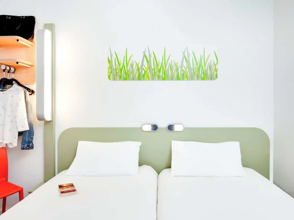 ibis budget Clermont-Ferrand Centre Montferrand - Photo 4
