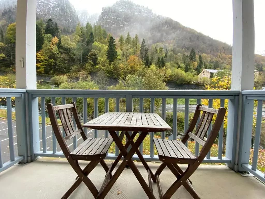 T2 alcove confortable pour 4 à 5p. Balcon. Parking - Miniature 7