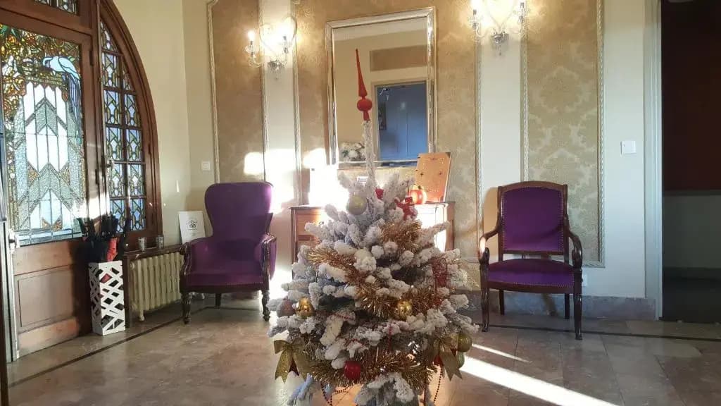 Castel Bayeux Guesthouse - Photo 2