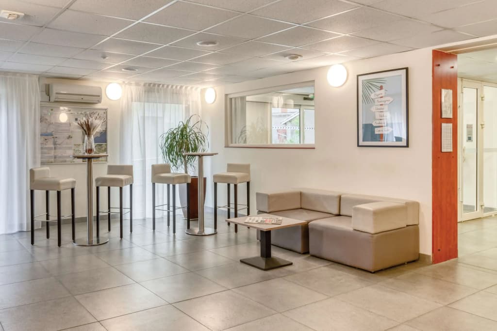 Zenitude Hôtel Résidences Beziers Centre - Photo 2