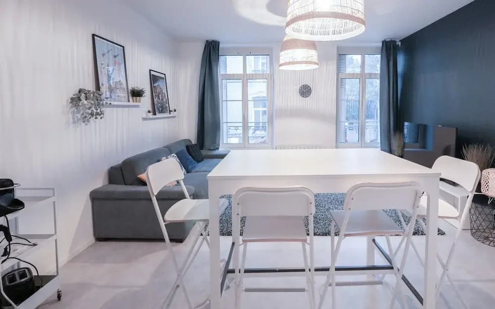 Urban Calm - Bright & Modern Stay - Miniature 7