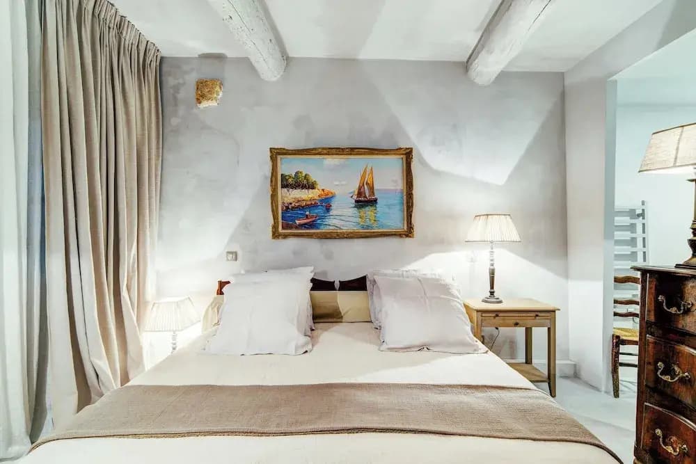 Charming Studio-1br-2p- In the Heart of Cannes - Photo 5