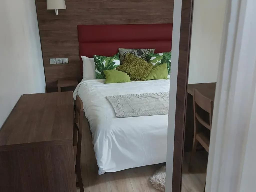 Happy Land Holliday Residential - Photo 2