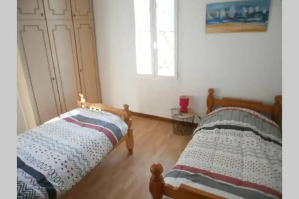 maison de ville à deux pas du centre ville - Photo 3