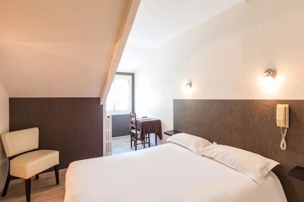 Logis Hotel les Cimes - Photo 3