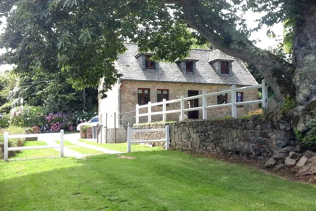 Stone House in Brittany Near Sandy Beach - Miniature 8
