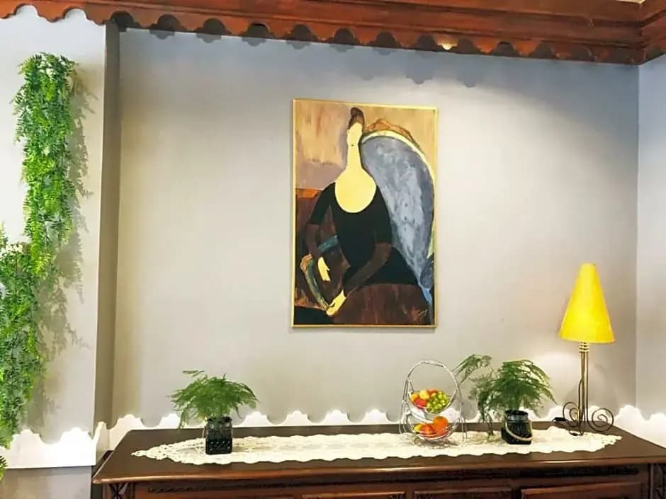 L'Embleme Boutique Hotel - Photo 2