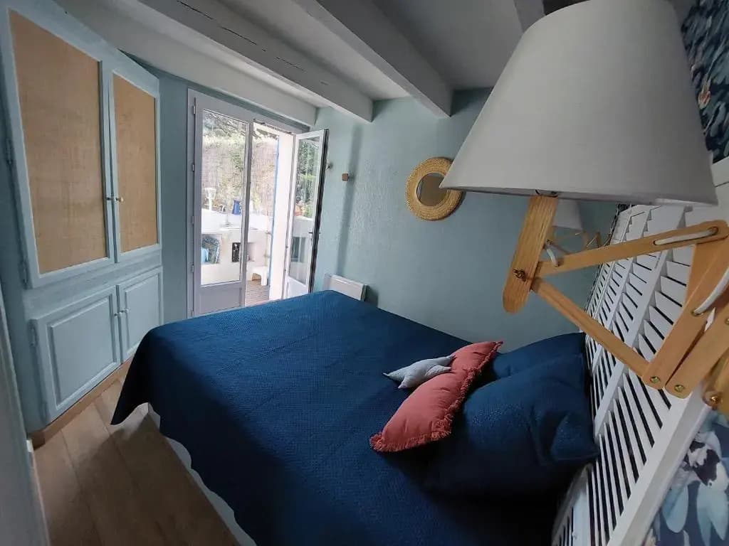 Bormes les Mimosas, Hameau de Cabasson, à 400m de la mer et du fort de Bregançon, Villa classée 3 étoiles, de 2 à 8 person...
