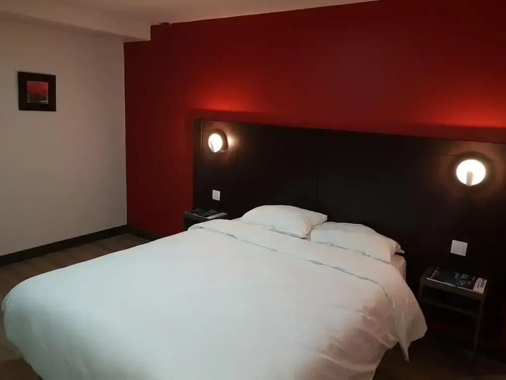 Fasthotel Thionville - Photo 4