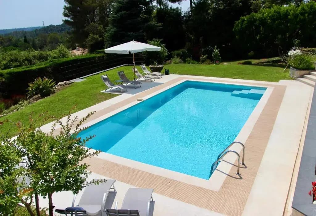 Luxurious villa 4 bedrooms in secluded area, swimming pool - Miniature 6