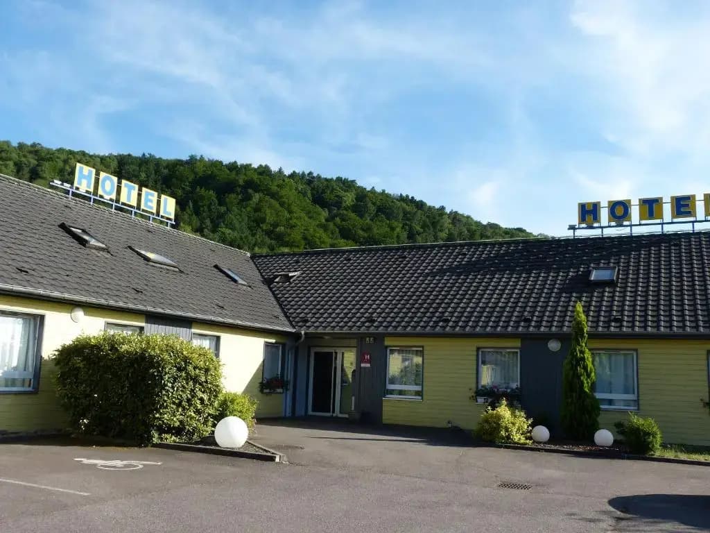 Hotel Premium - Photo 1
